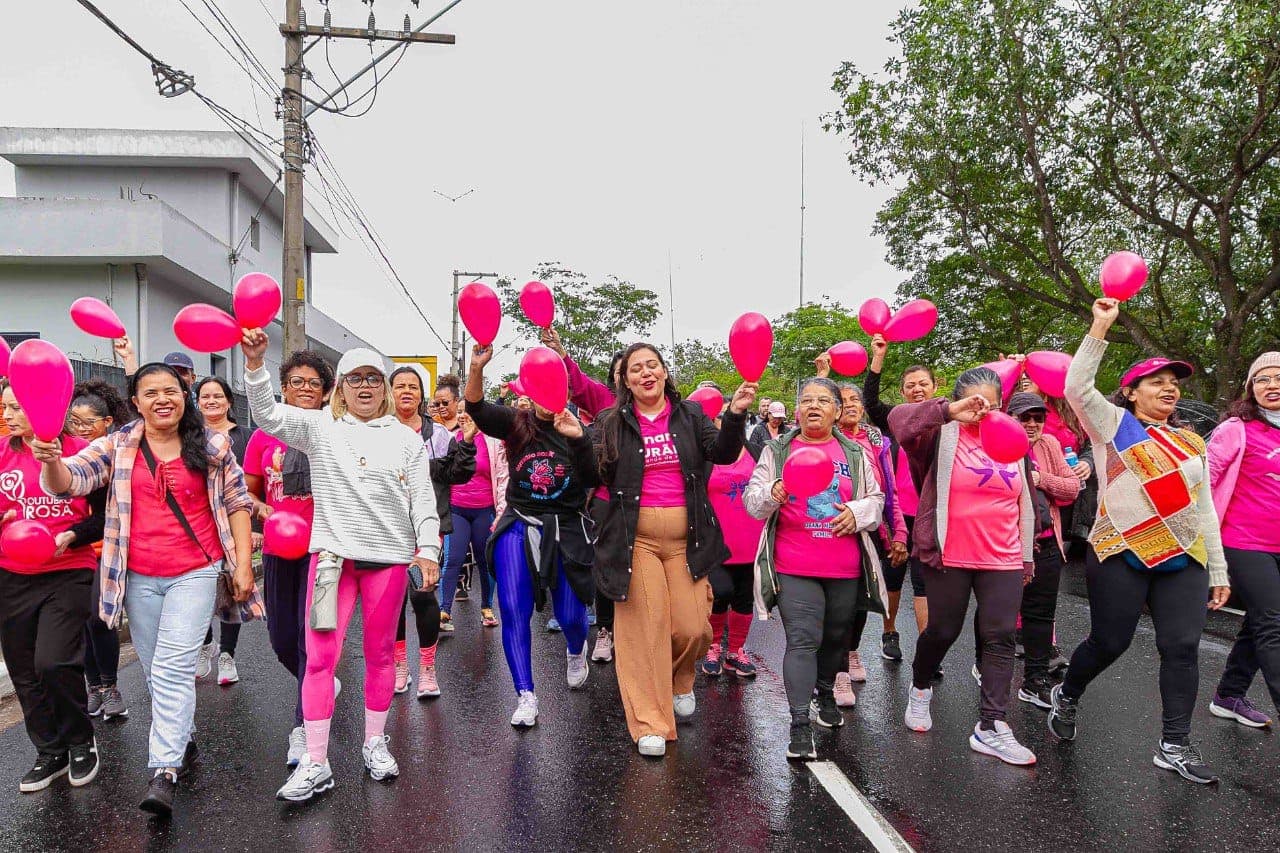 DIadema reforça prevenção e diagnóstico precoce no Outubro Rosa