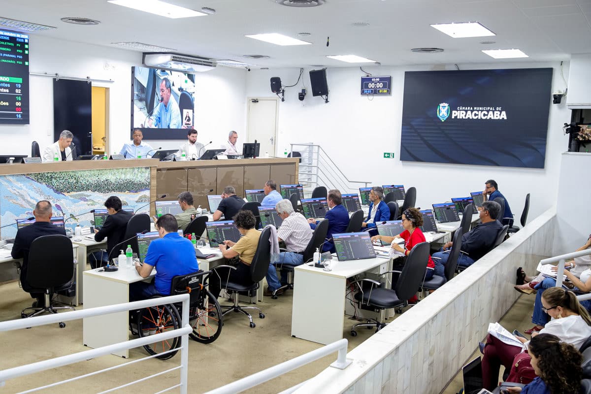 Plano Diretor de Turismo e projetos de educação e qualificação entram na pauta da Câmara